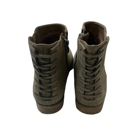 🤎✨LIMELIGHT “Dylan” Taupe Ankle Booties Size 6.5✨🤎 - Picture 2 of 6